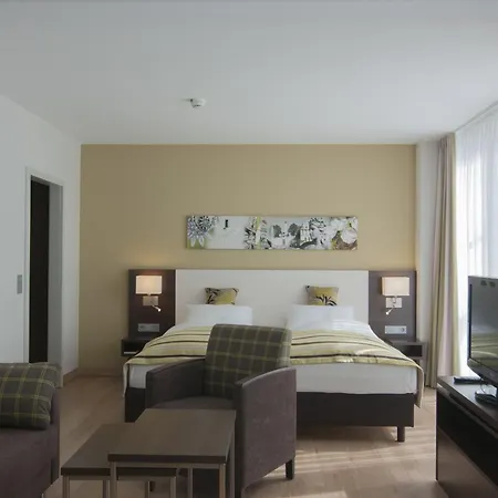 Holiday Inn Munich Unterhaching, an IHG Hotel-3